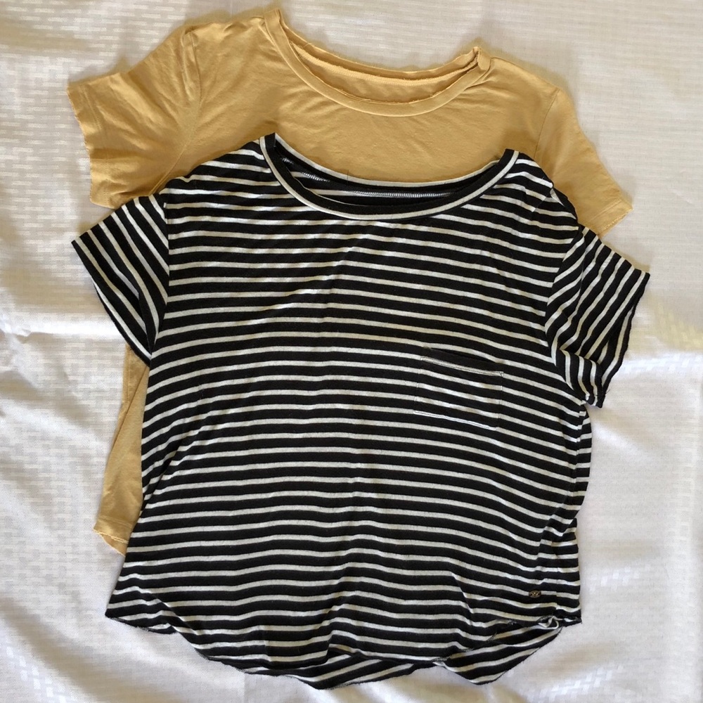 2 American Eagle Tops